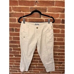 Columbia Women's Khaki Capri Pants Outdoor Hiking Cropped Beige